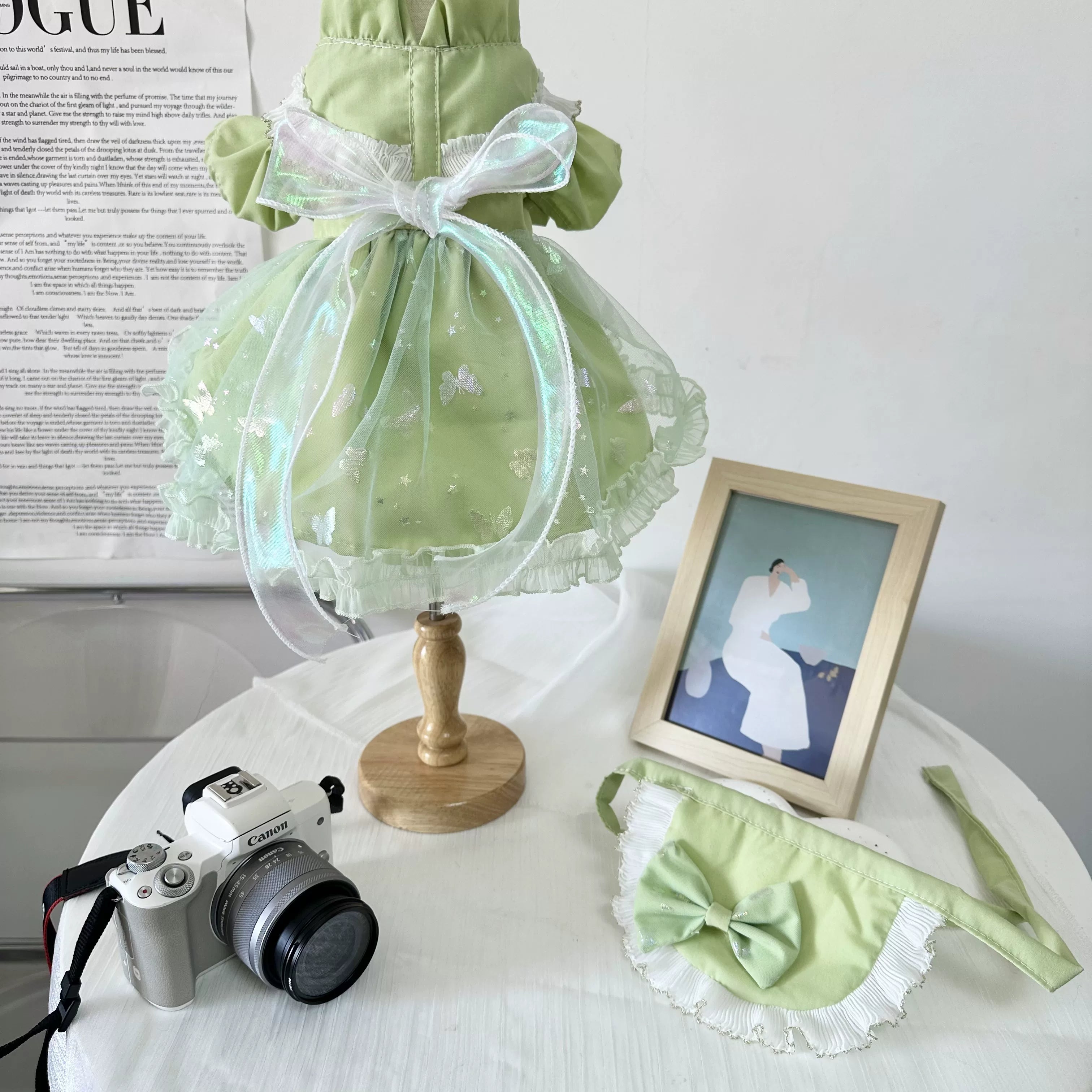 Green Iridescent Shiny Pet Skirt & Bow Cat Outfit